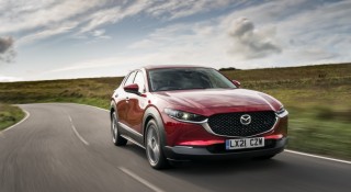 Mazda3 2021 cải tiến mới về động cơ, cạnh tranh với Honda Civic